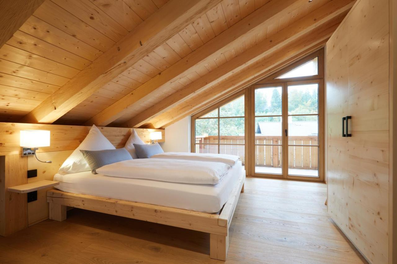 Zugspitzerei - Premium Chalet Ferienwohnungen Грайнау Екстер'єр фото